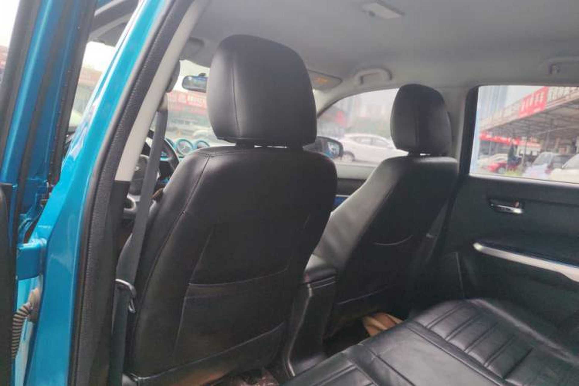 Used Suzuki Vitara 2016 1.4T Automatic Two-Wheel Drive Elite Model Headliner