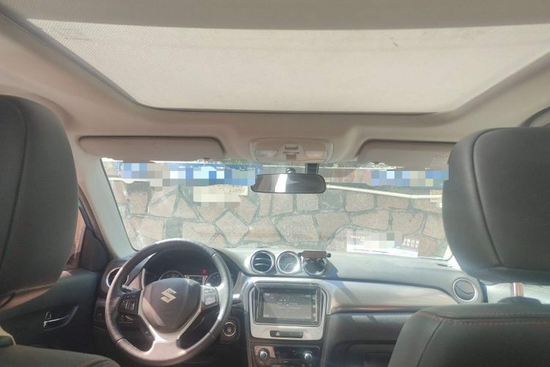 Used Suzuki Vitara 2016 1.4T Automatic Two-Wheel Drive Luxury Version Headliner
