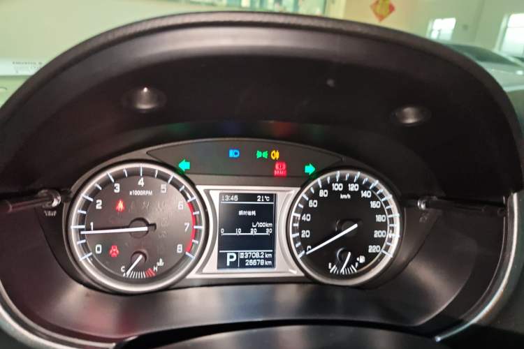 Used Suzuki Vitara 2016 1.4T Automatic Two-Wheel Drive Elite Model Instrument Cluster