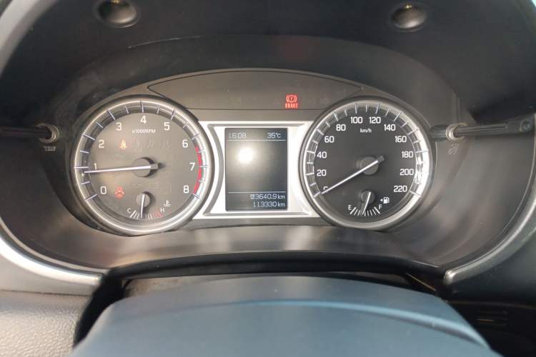 Used Suzuki Vitara 2016 1.6L Manual Two-Wheel Drive Entry-Level Trim Instrument Cluster