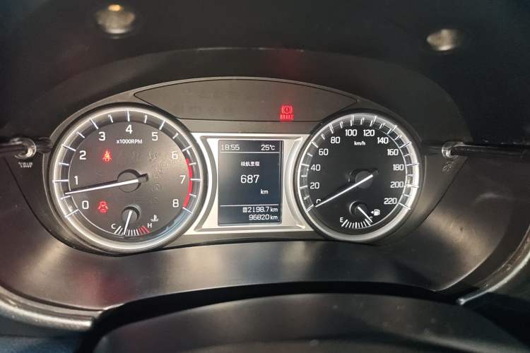 Used Suzuki Vitara 2016 1.6L Manual Two-Wheel Drive Entry-Level Trim Instrument Cluster