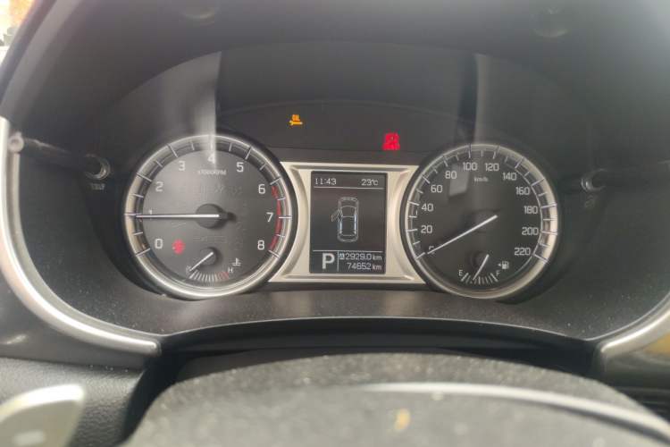 Used Suzuki Vitara 2016 1.4T Automatic Two-Wheel Drive Luxury Version Instrument Cluster