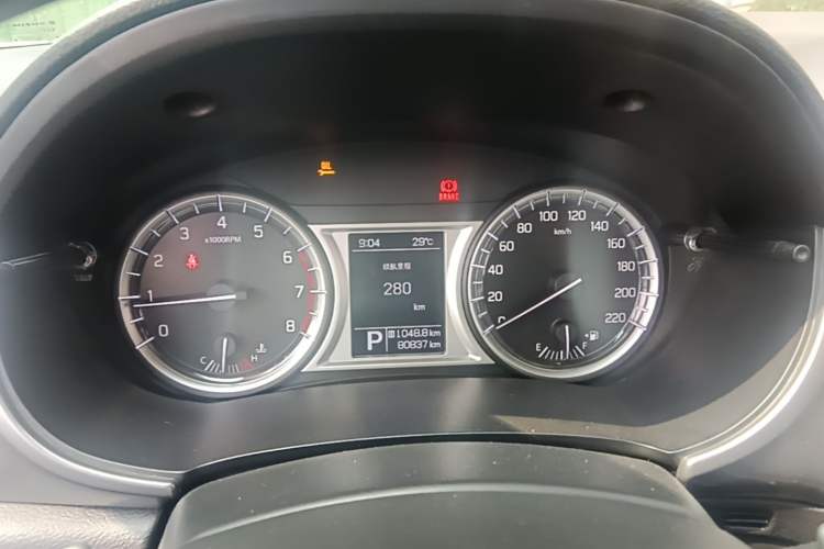 Used Suzuki Vitara 2016 1.4T Automatic Two-Wheel Drive Luxury Version Instrument Cluster