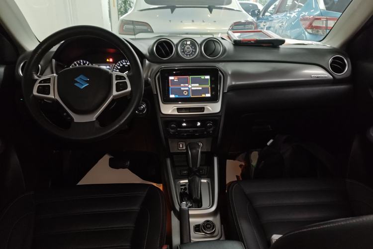 Used Suzuki Vitara 2016 1.4T Automatic 4x4 Flagship Model Interior 2