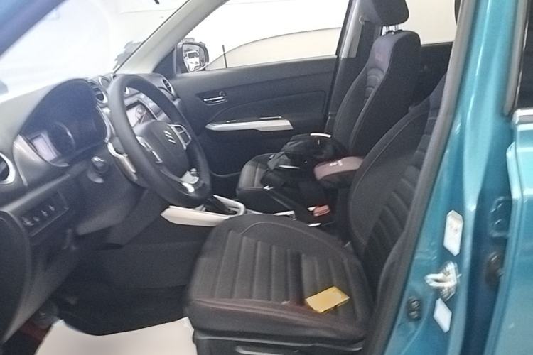 Used Suzuki Vitara 2016 1.4T Automatic Two-Wheel Drive Elite Model Left Front Seat