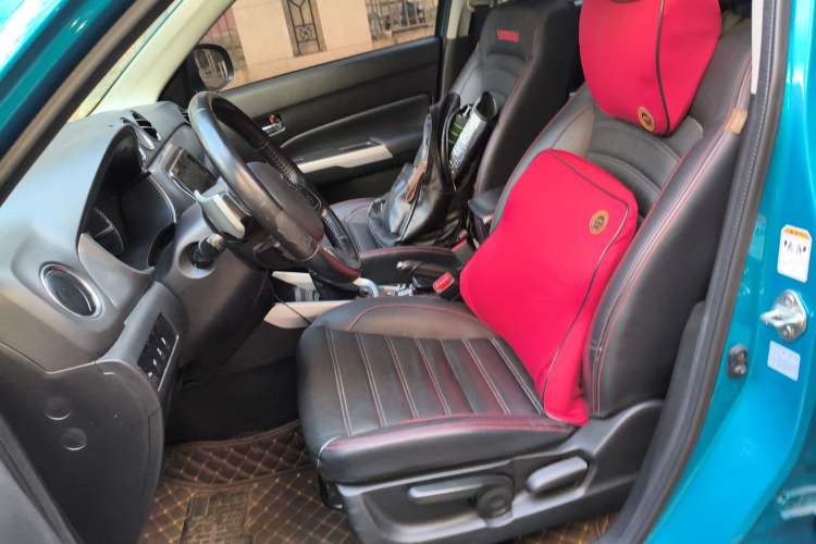 Used Suzuki Vitara 2016 1.4T Automatic Two-Wheel Drive Luxury Version Left Front Seat