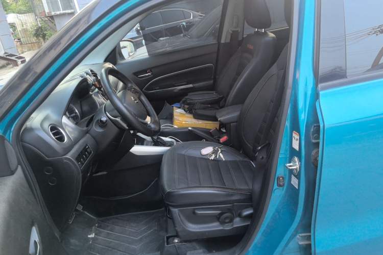 Used Suzuki Vitara 2016 1.4T Automatic Two-Wheel Drive Luxury Version Left Front Seat