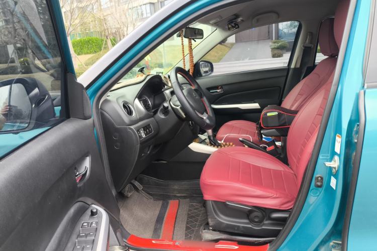 Used Suzuki Vitara 2016 1.4T Automatic Two-Wheel Drive Elite Model Left Front Seat