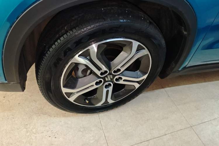 Used Suzuki Vitara 2016 1.4T Automatic Two-Wheel Drive Elite Model Left Front Wheel Hub