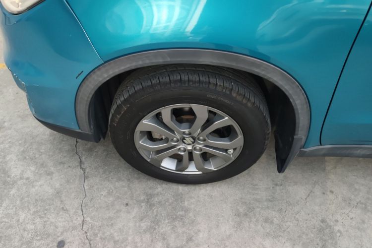 Used Suzuki Vitara 2016 1.6L Manual Two-Wheel Drive Entry-Level Trim Left Front Wheel Hub