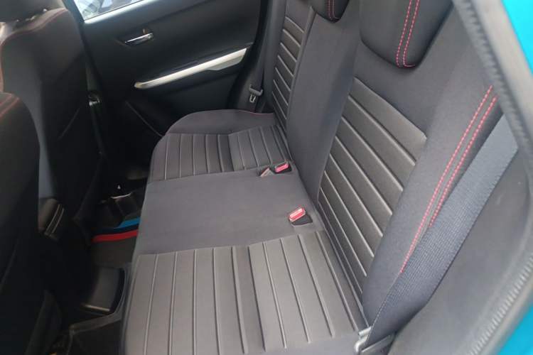Used Suzuki Vitara 2016 1.6L Manual Two-Wheel Drive Entry-Level Trim Left Rear Seat