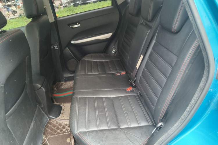 Used Suzuki Vitara 2016 1.4T Automatic Two-Wheel Drive Luxury Version Left Rear Seat