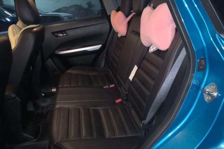 Used Suzuki Vitara 2016 1.4T Manual Two-Wheel Drive Luxury Model Left Rear Seat