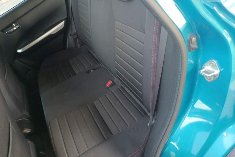 Used Suzuki Vitara 2016 1.6L Manual Two-Wheel Drive Entry-Level Trim Left Rear Seat