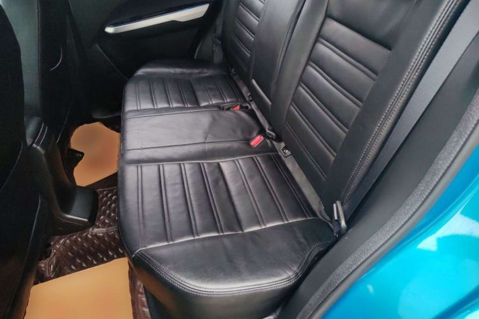 Used Suzuki Vitara 2016 1.4T Automatic Two-Wheel Drive Elite Model Left Rear Seat