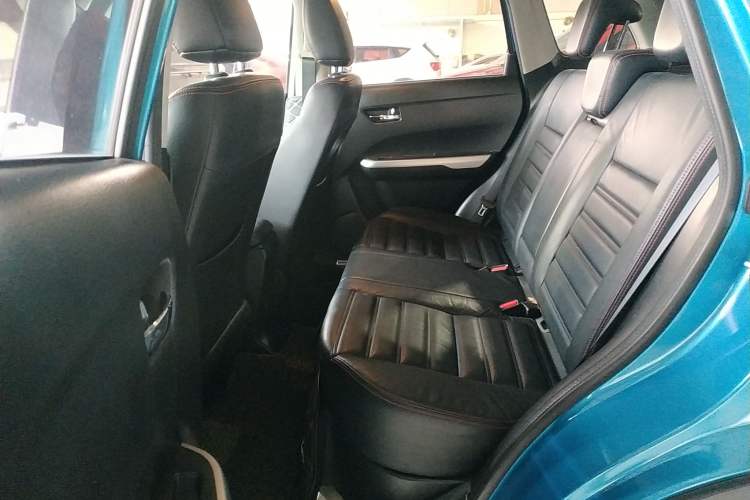 Used Suzuki Vitara 2016 1.4T Automatic Two-Wheel Drive Luxury Version Left Rear Seat