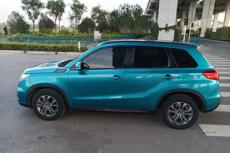 Used Suzuki Vitara 2016 1.6L Manual Two-Wheel Drive Entry-Level Trim Left Side