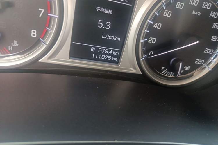 Used Suzuki Vitara 2016 1.6L Manual Two-Wheel Drive Entry-Level Trim Odometer Close Up