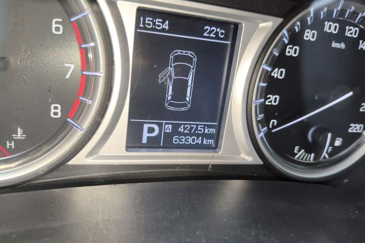 Used Suzuki Vitara 2016 1.4T Automatic Two-Wheel Drive Luxury Version Odometer Close Up