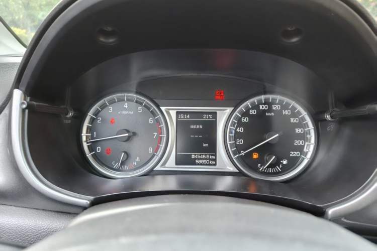 Used Suzuki Vitara 2016 1.6L Manual Two-Wheel Drive Entry-Level Trim Odometer Close Up