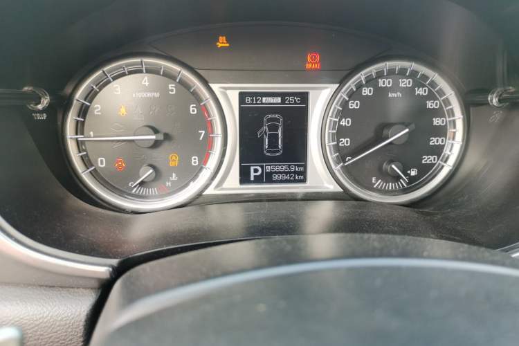 Used Suzuki Vitara 2016 1.4T Automatic 4x4 Flagship Model Odometer Close Up