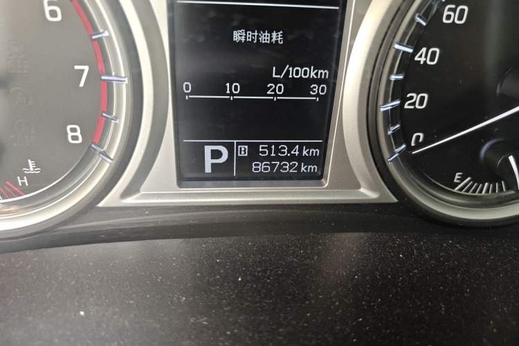 Used Suzuki Vitara 2016 1.4T Automatic Two-Wheel Drive Luxury Version Odometer Close Up