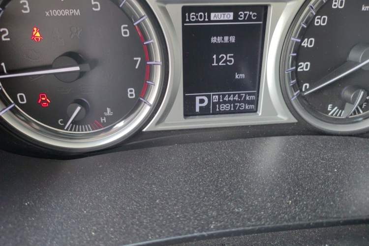 Used Suzuki Vitara 2016 1.4T Automatic All-Wheel Drive Leading Version Odometer Close Up