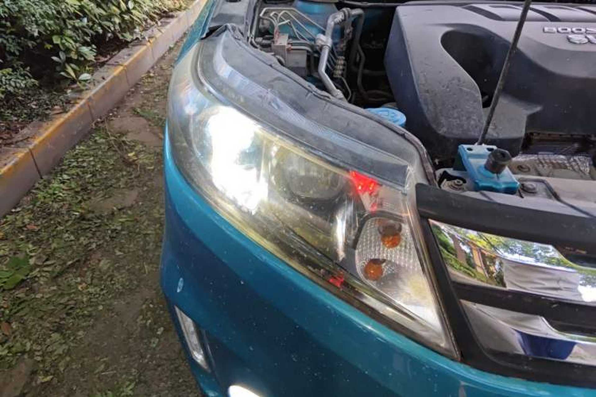 Used Suzuki Vitara 2016 1.4T Automatic 4x4 Flagship Model Right Front Headlight