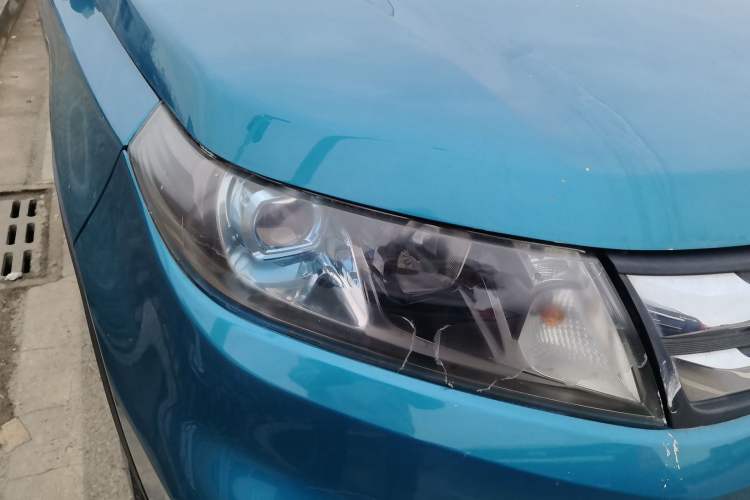 Used Suzuki Vitara 2016 1.4T Automatic Two-Wheel Drive Luxury Version Right Front Headlight