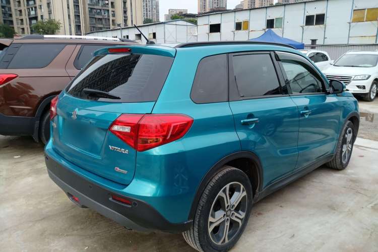 Used Suzuki Vitara 2016 1.4T Automatic Two-Wheel Drive Elite Model Right Side