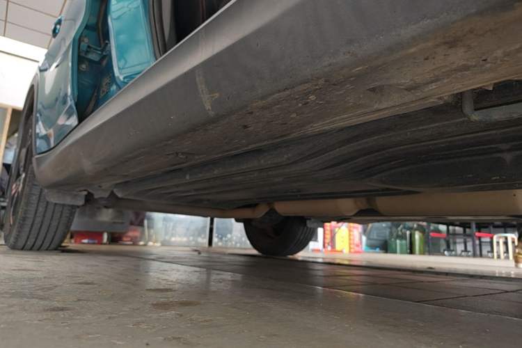 Used Suzuki Vitara 2016 1.4T Automatic Two-Wheel Drive Elite Model Right Side Sill