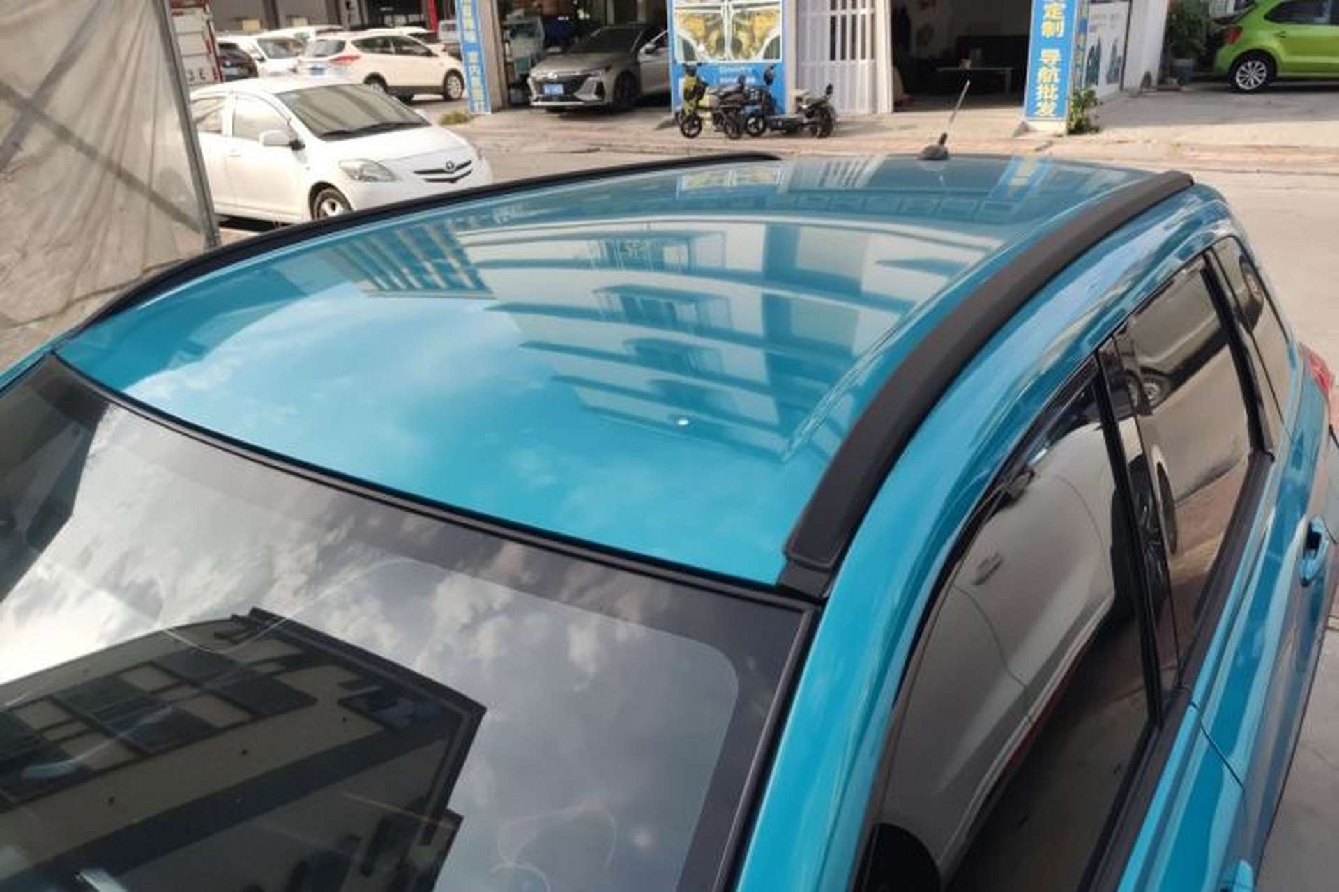Used Suzuki Vitara 2016 1.6L Manual Two-Wheel Drive Entry-Level Trim Roof