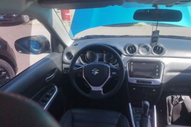 Used Suzuki Vitara 2016 1.4T Automatic 4x4 Flagship Model Steering Wheel