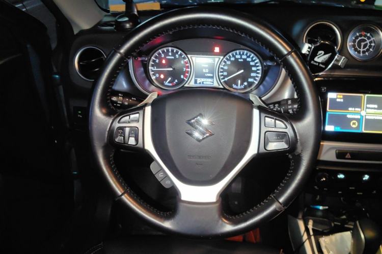 Used Suzuki Vitara 2016 1.4T Automatic 4x4 Flagship Model Steering Wheel