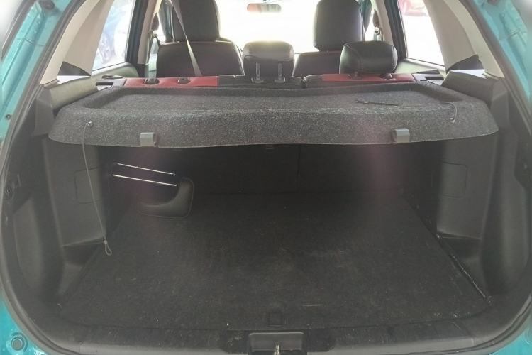 Used Suzuki Vitara 2016 1.4T Manual Two-Wheel-Drive Elite Model Trunk