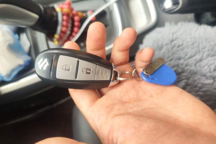 Used Suzuki Vitara 2016 1.4T Automatic Two-Wheel Drive Luxury Version Vehicle Key