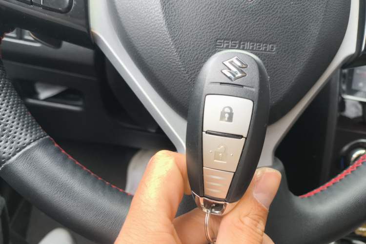 Used Suzuki Vitara 2016 1.4T Automatic Two-Wheel Drive Elite Model Vehicle Key