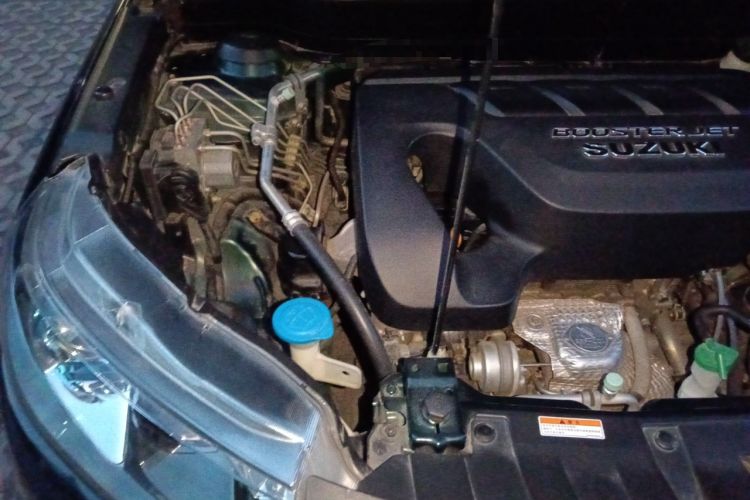 Used Suzuki Vitara 2016 1.4T Automatic 4x4 Flagship Model Engine Bay Right