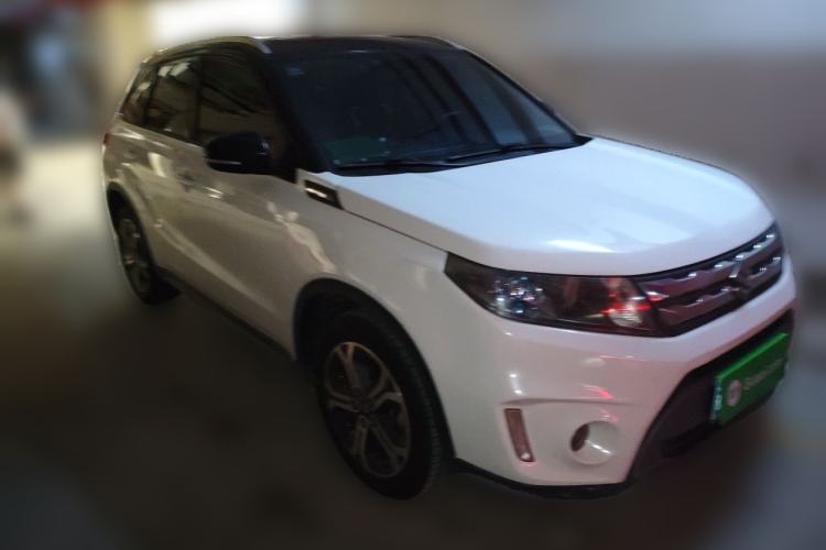 Used Suzuki Vitara 2016 1.4T Automatic Two-Wheel Drive Luxury Version Front Right 45 Deg