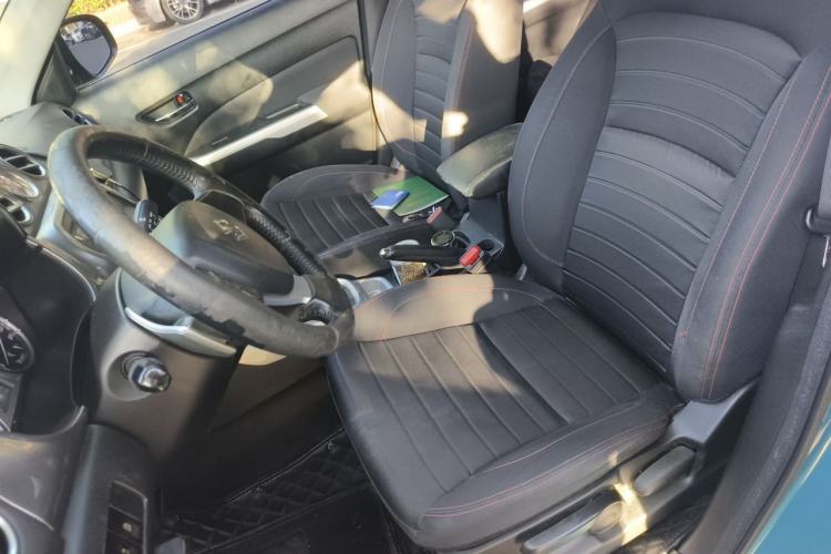 Used Suzuki Vitara 2016 1.4T Automatic Two-Wheel Drive Elite Model Left Front Seat