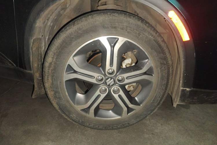 Used Suzuki Vitara 2016 1.4T Automatic 4x4 Flagship Model Right Front Wheel Hub