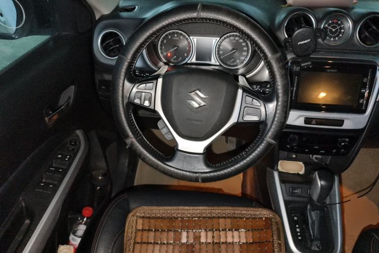Used Suzuki Vitara 2016 1.4T Automatic 4x4 Flagship Model Steering Wheel