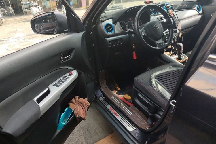 Used Suzuki Vitara 2016 1.4T Automatic Two-Wheel Drive Elite Model Driver Seat
