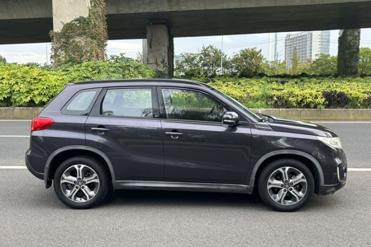 Used Suzuki Vitara 2016 1.4T Automatic Two-Wheel Drive Elite Model Exterior 2