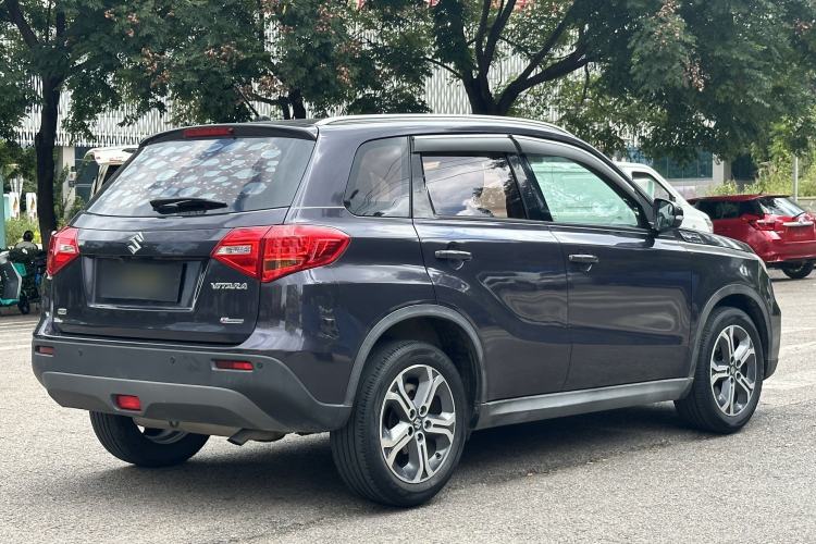 Used Suzuki Vitara 2016 1.4T Automatic Two-Wheel Drive Luxury Version Exterior 3