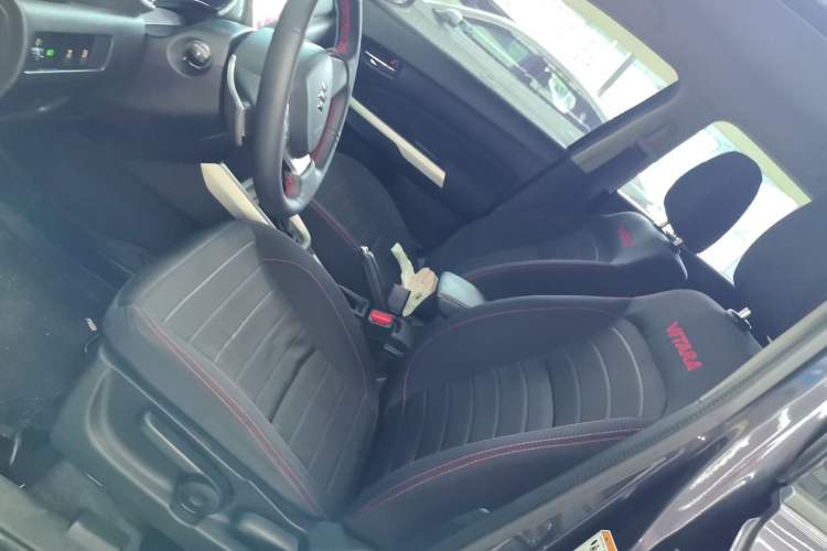 Used Suzuki Vitara 2016 1.4T Automatic Two-Wheel Drive Elite Model Left Front Seat