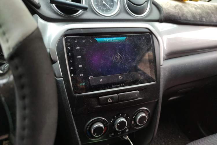 Used Suzuki Vitara 2016 1.4T Automatic All-Wheel-Drive Elite Model Audio And AC Panel
