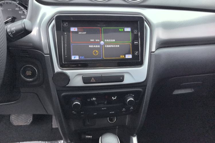 Used Suzuki Vitara 2016 1.4T Automatic 4x4 Flagship Model Audio And AC Panel