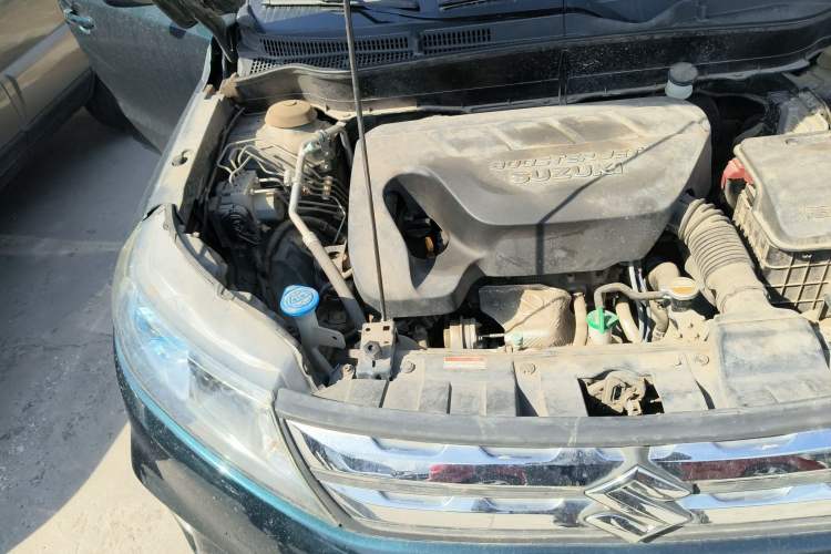 Used Suzuki Vitara 2016 1.4T Automatic 4x4 Flagship Model Engine Bay Right