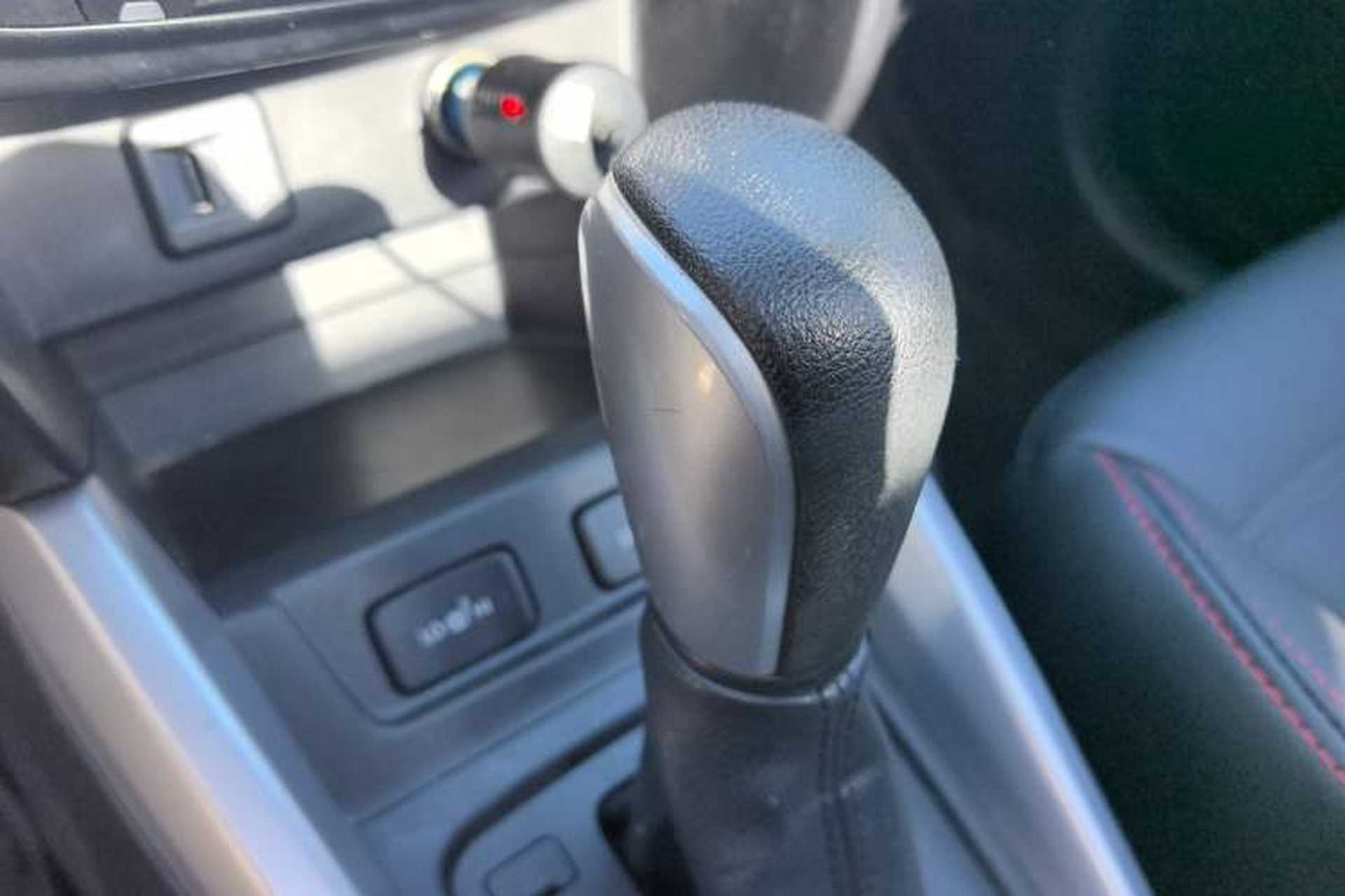 Used Suzuki Vitara 2016 1.4T Automatic 4x4 Flagship Model Gear Lever